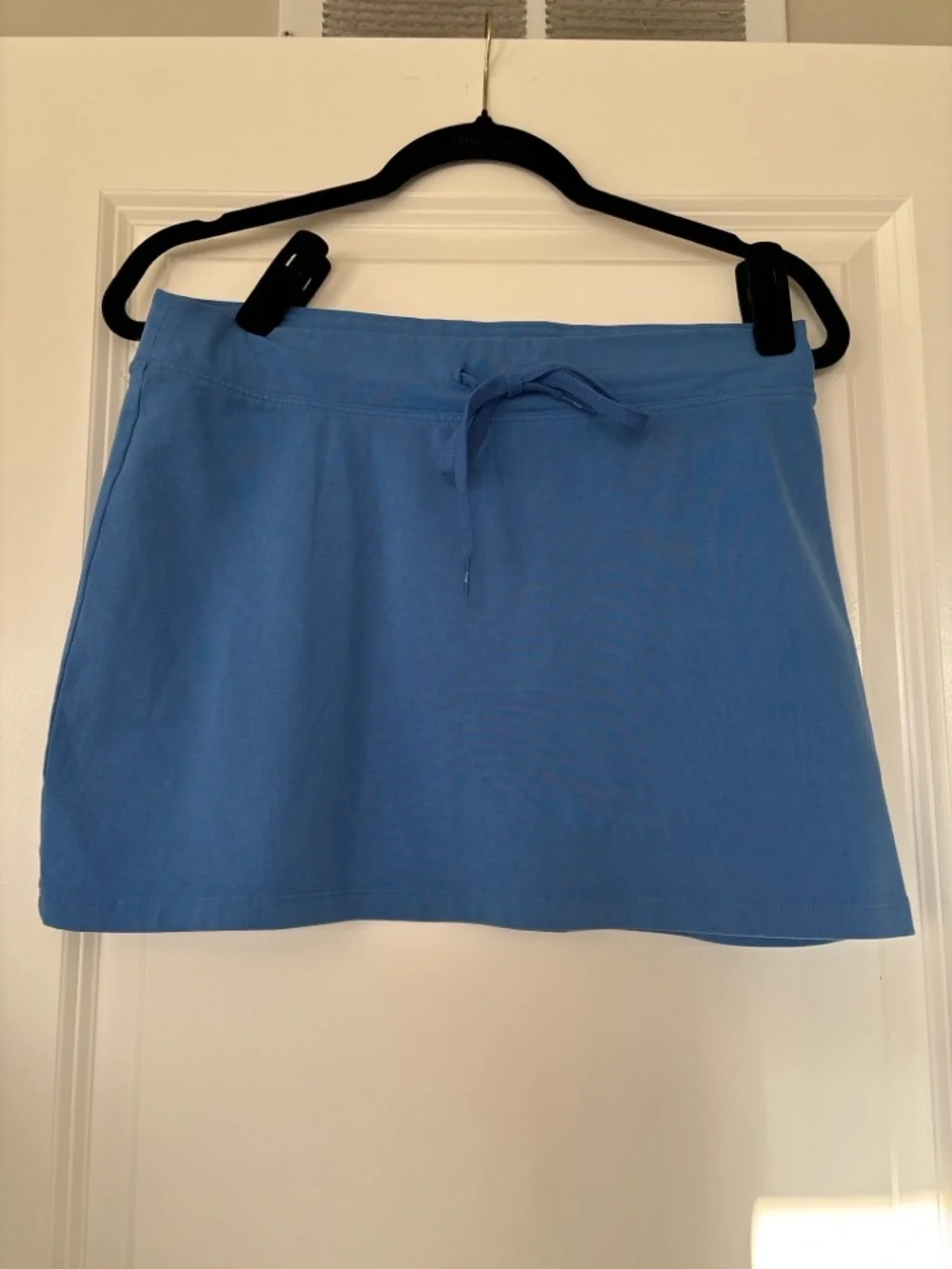 TNA Aritzia Blue Drawstring Mini Skirt Size S Soft Athleisure - Picture 4 of 5